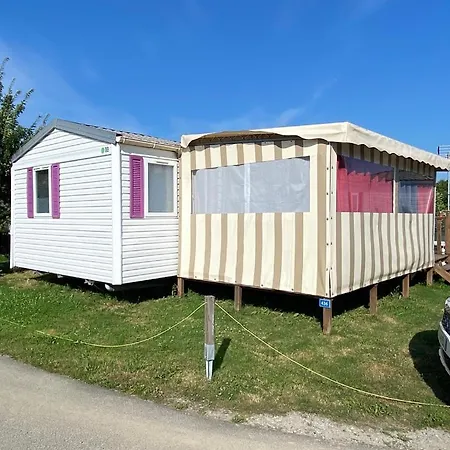 Mobil 5 Personnes - *** Les Ollivaud- Campsite